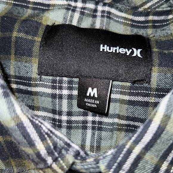 Hurley Nike drifit flannel. Size M - Picture 3 of 4